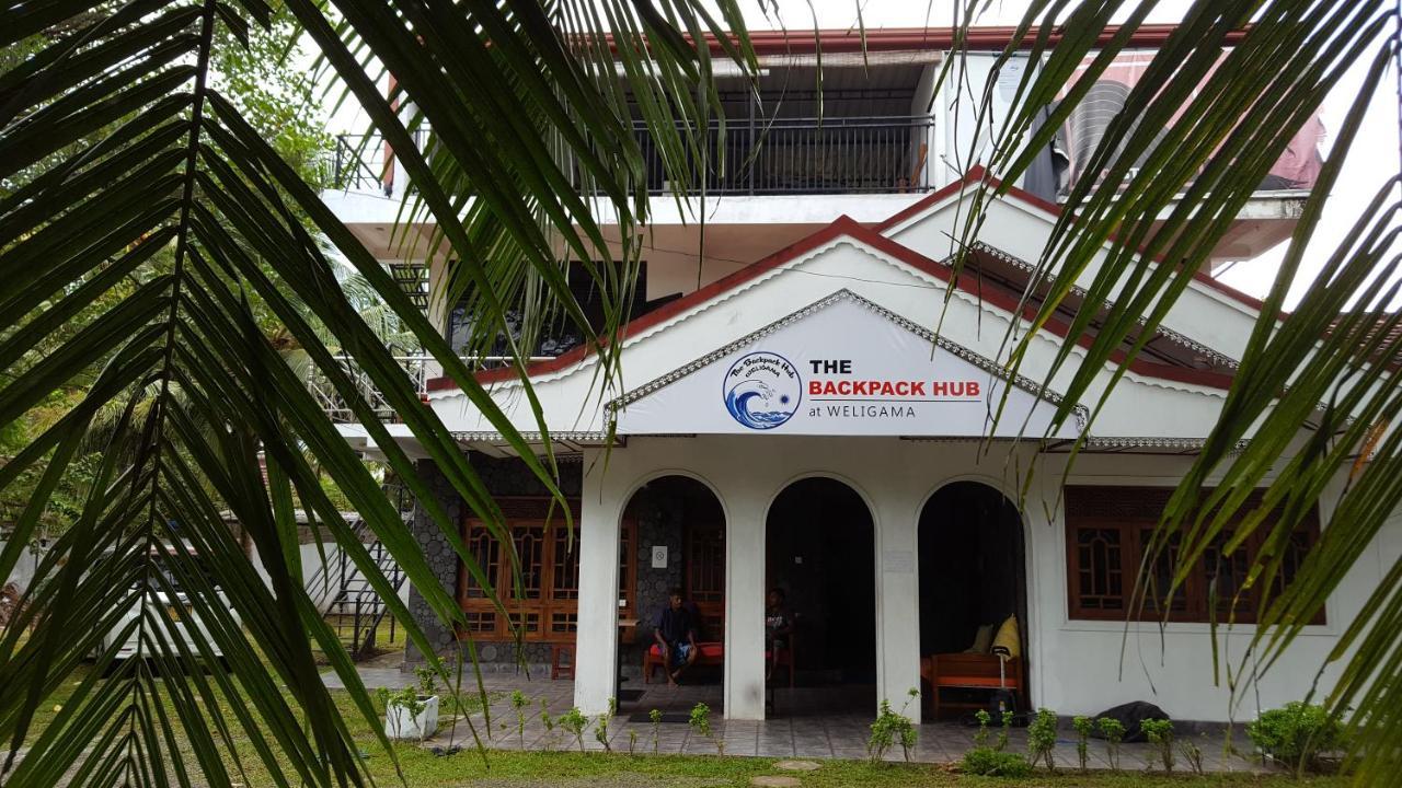 The Backpack Hub At Weligama Hostel ภายนอก รูปภาพ