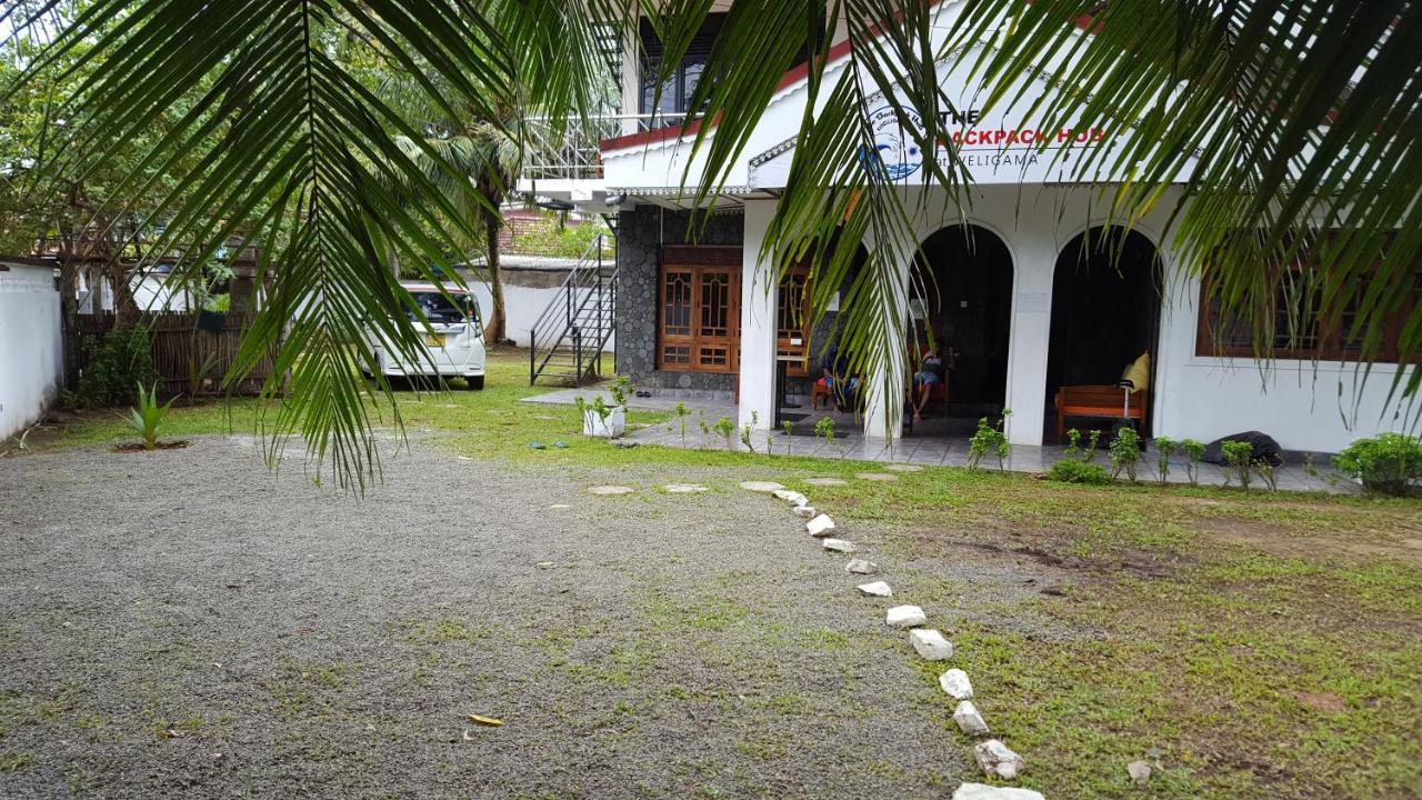 The Backpack Hub At Weligama Hostel ภายนอก รูปภาพ