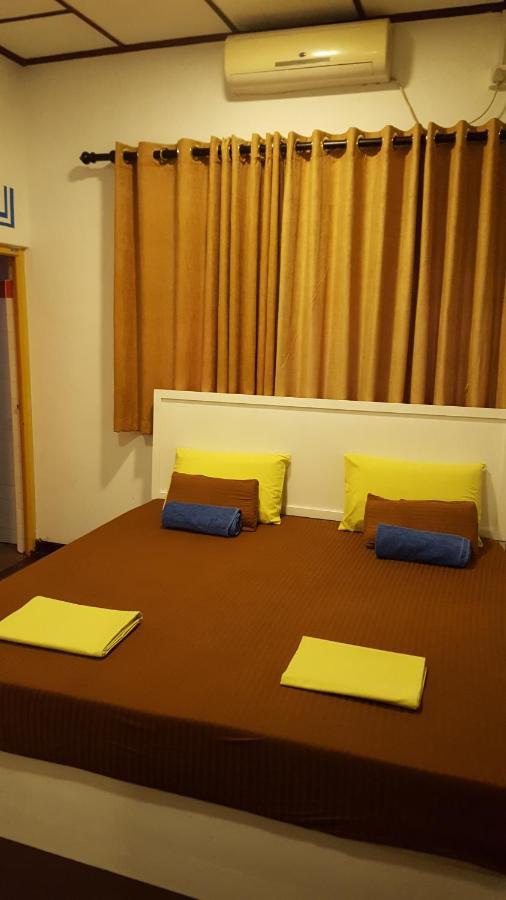 The Backpack Hub At Weligama Hostel ภายนอก รูปภาพ