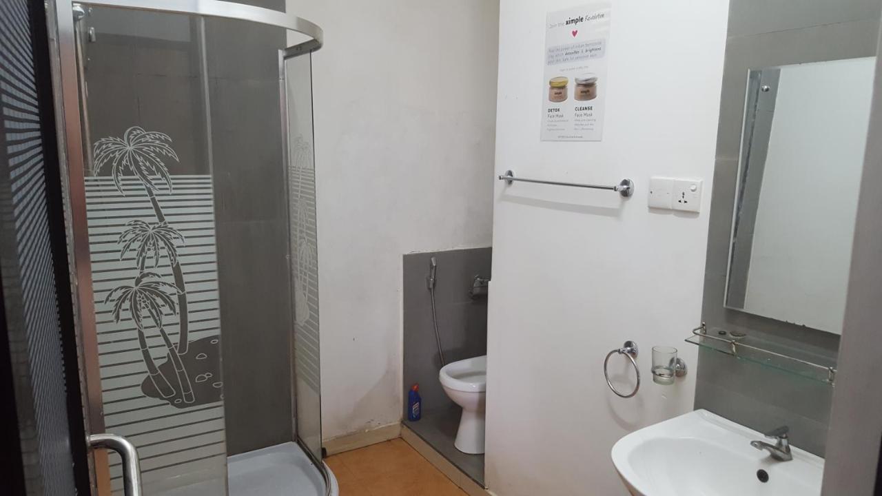 The Backpack Hub At Weligama Hostel ภายนอก รูปภาพ